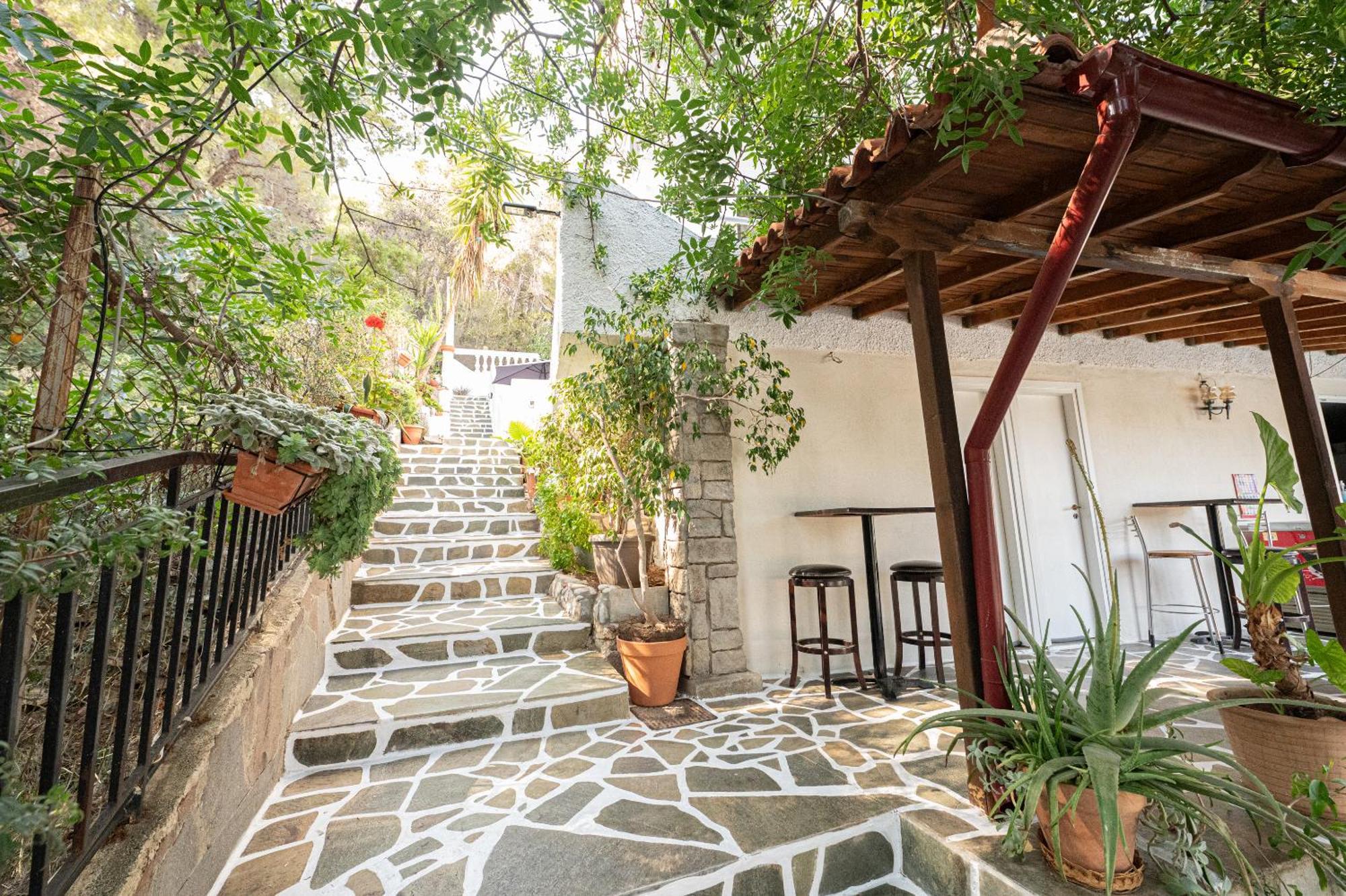 Poros Town Lions 2 Studios & Apartments, Poros Island. מראה חיצוני תמונה