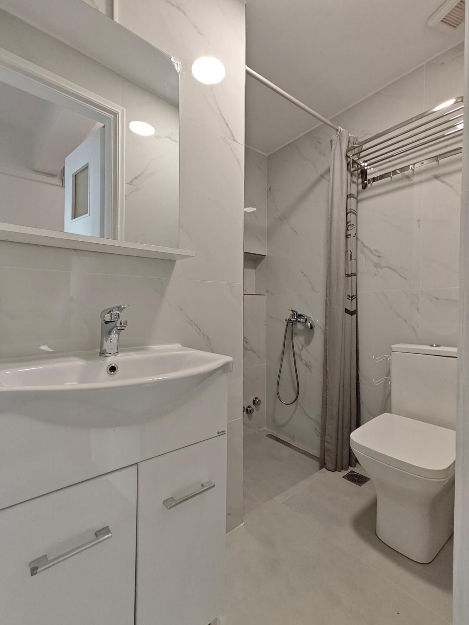 Poros Town Lions 2 Studios & Apartments, Poros Island. מראה חיצוני תמונה