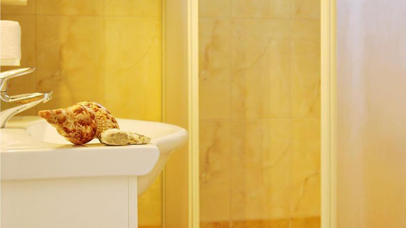 Poros Town Lions 2 Studios & Apartments, Poros Island. מראה חיצוני תמונה